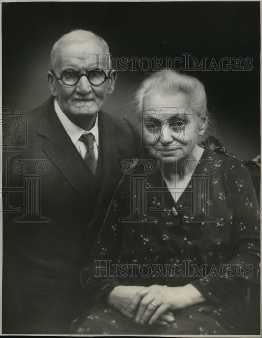 1932 Press Photo Samuel Hambourger & Mrs. Fannie 50th Anniversary - neo05177 - Historic Images