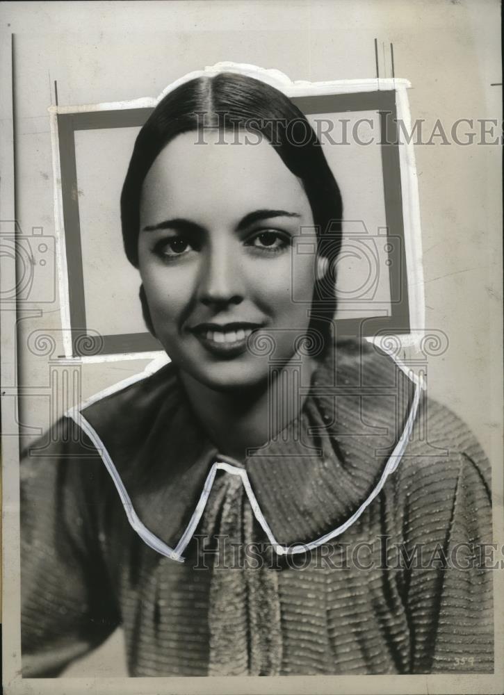 1934 Press Photo Mary Loos plays feature role in Musical Movie &quot;Student Tour&quot; - Historic Images