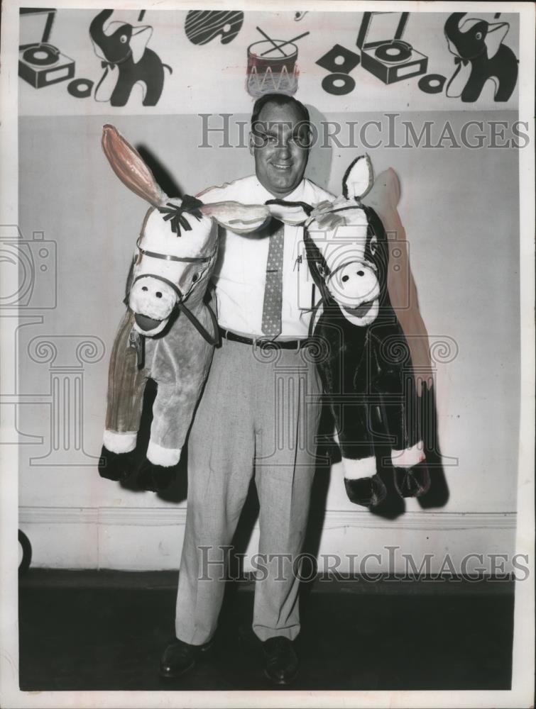 1960 Press Photo Toys - neo07275 - Historic Images