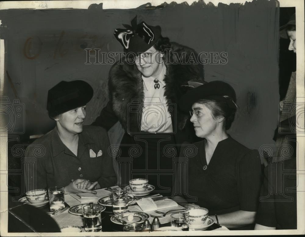 1939 Press Photo Mrs. Albert D. Sevy, Mrs. Paul T. Webster, Mrs. Carl Warten - Historic Images