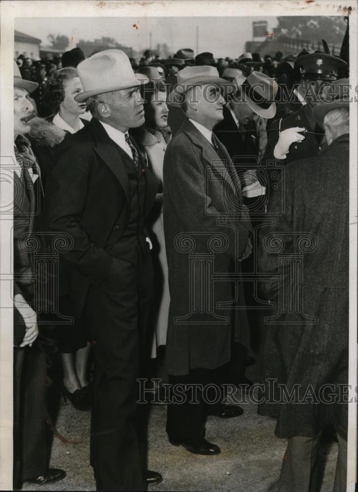1937 Press Photo Senator Joseph C. O'Mahoney at Franklin D. Roosevelt Speech - Historic Images