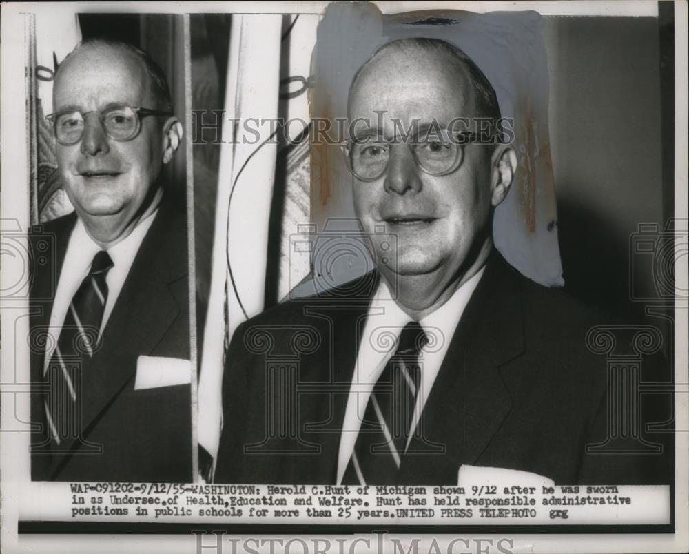 1955 Press Photo Harold C. Hunt, Undersecretary of Health, Education &amp; Welfare - Historic Images