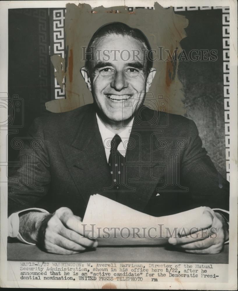 1952 Press Photo W. Averell Harriman Director Mutual Security Admin. at office - Historic Images