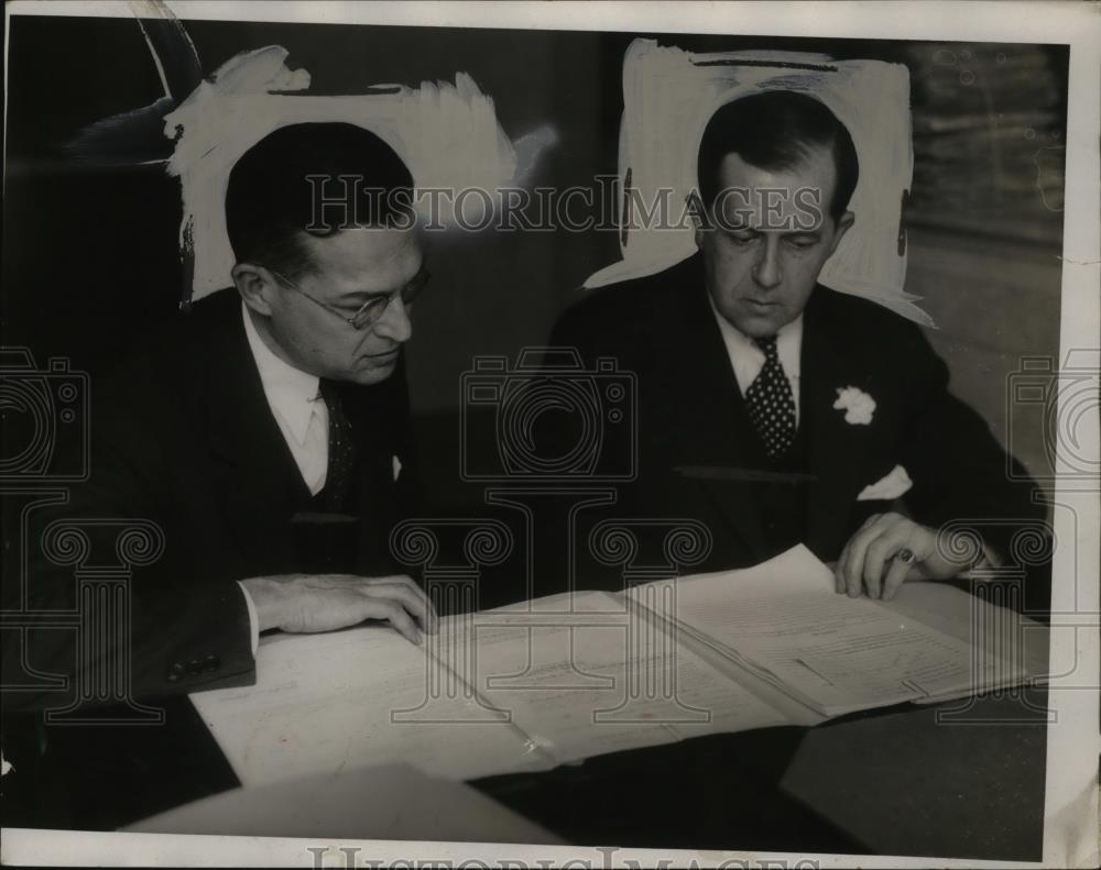 1934 Press Photo J. Homer Sherman & James H. Gillman of Union Trust Company - Historic Images