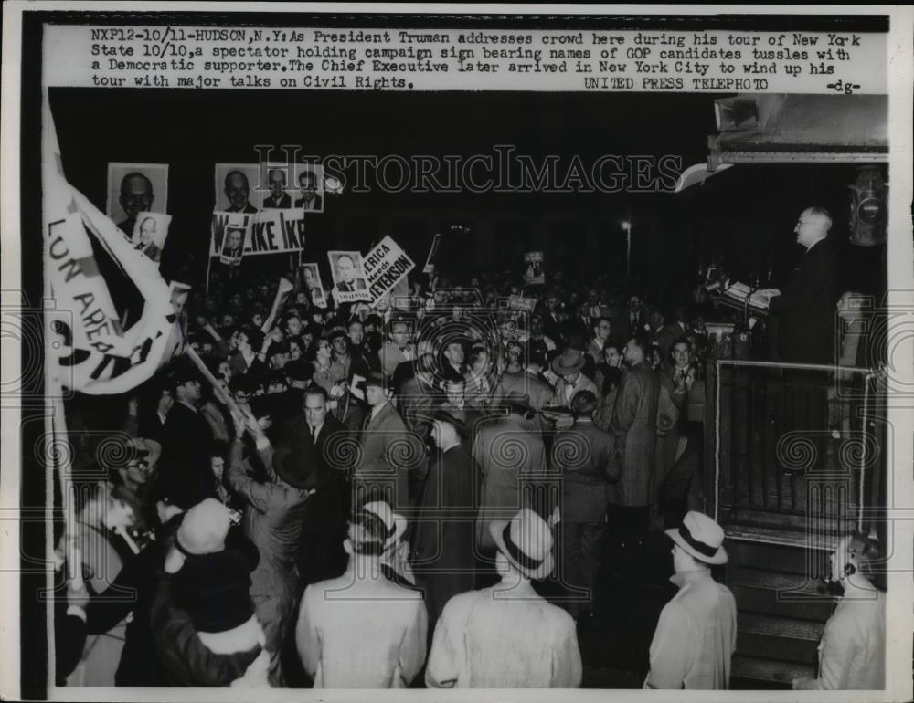 1952 Press Photo President Truman addresses crowd during tour of New York - Historic Images