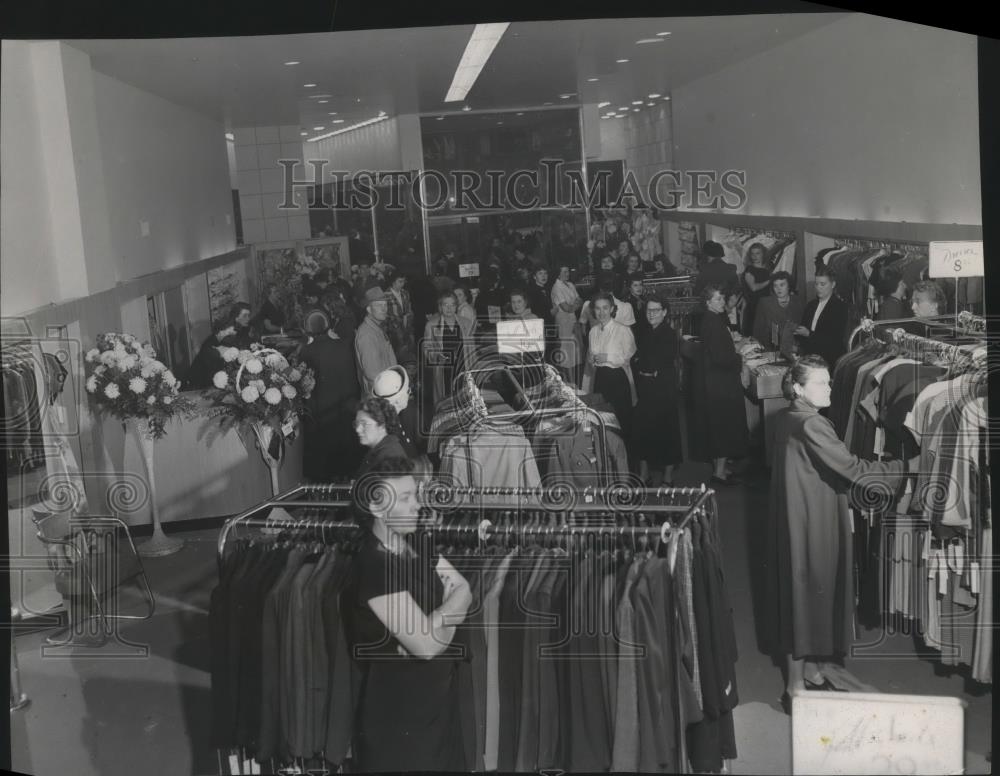 1950 shop clothing store