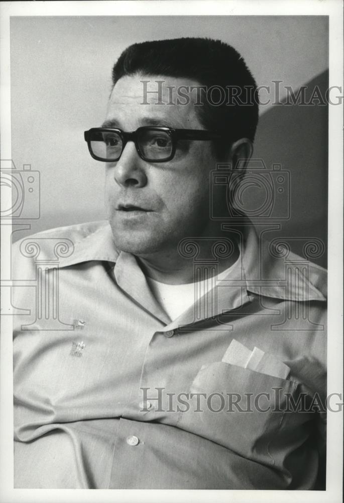 1972 Press Photo R Bruce Higgins, owner winery in Troy, Idaho - spa49922 - Historic Images