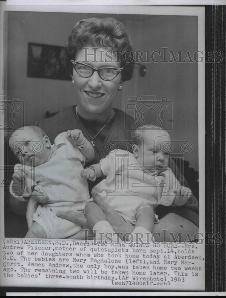 1963 Wire Photo Mrs. Andrew Fischer holding two of her quintuplets - spw02880 - Historic Images