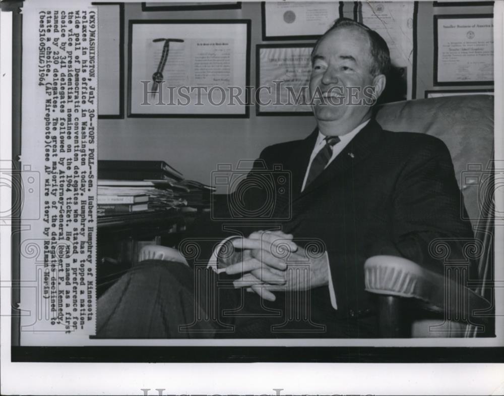 1964 Wire Photo Sen. Hubert Humphrey relaxing in his office in Washington - Historic Images