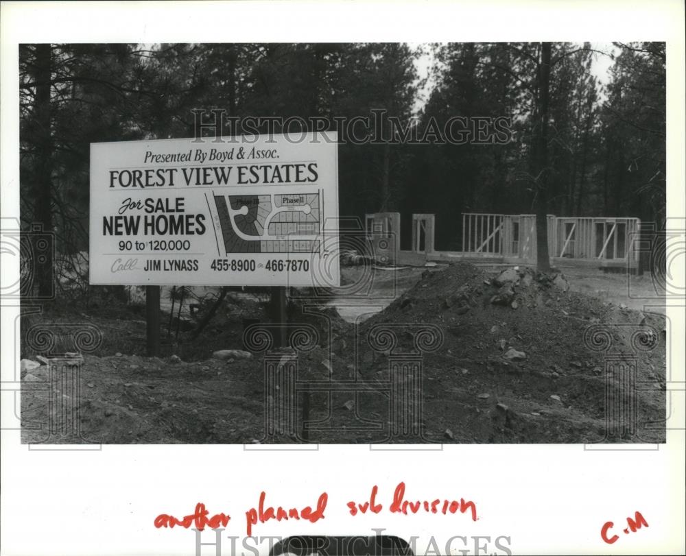 1990 Press Photo Subdivisions show economic growth but threaten the quiet. - Historic Images
