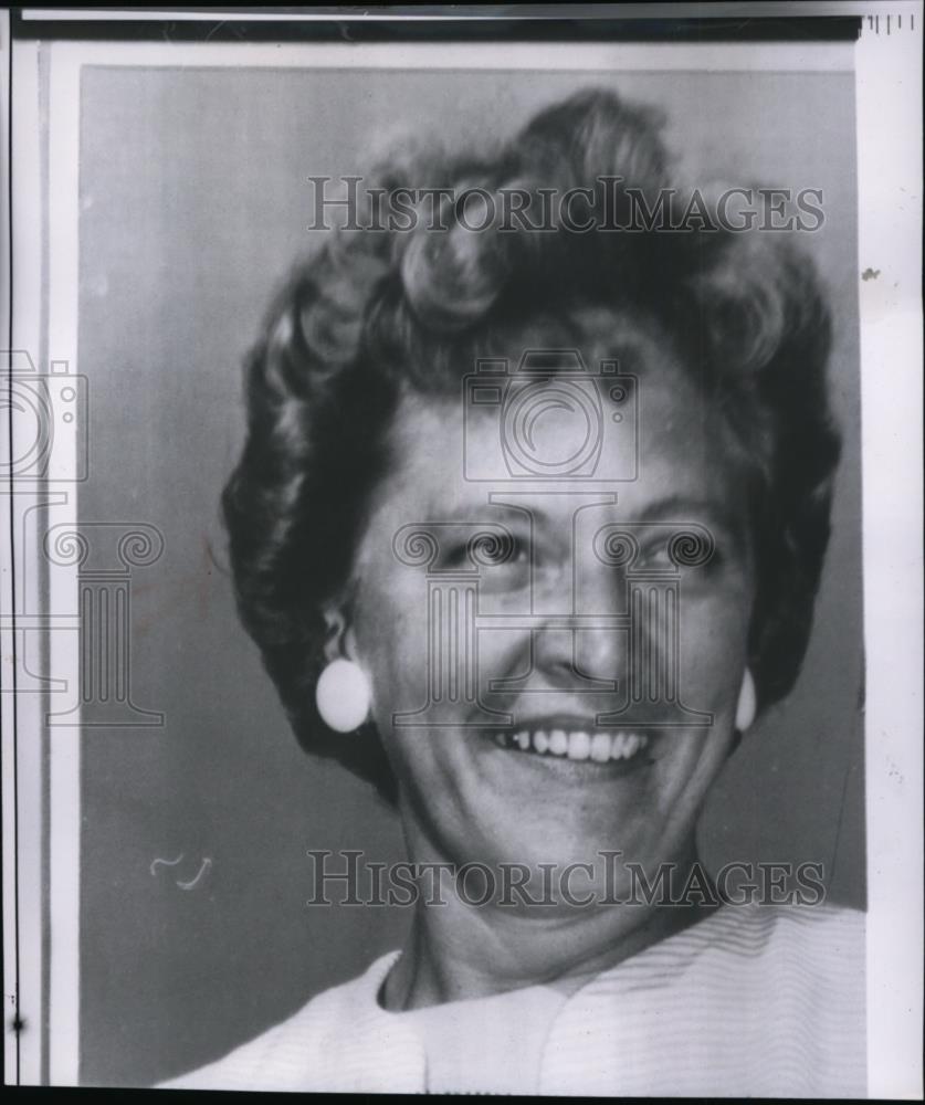 1961 Press Photo Mrs. Virgil Grissom, wife of Astronaut Virgil "Gus" Grissom - Historic Images