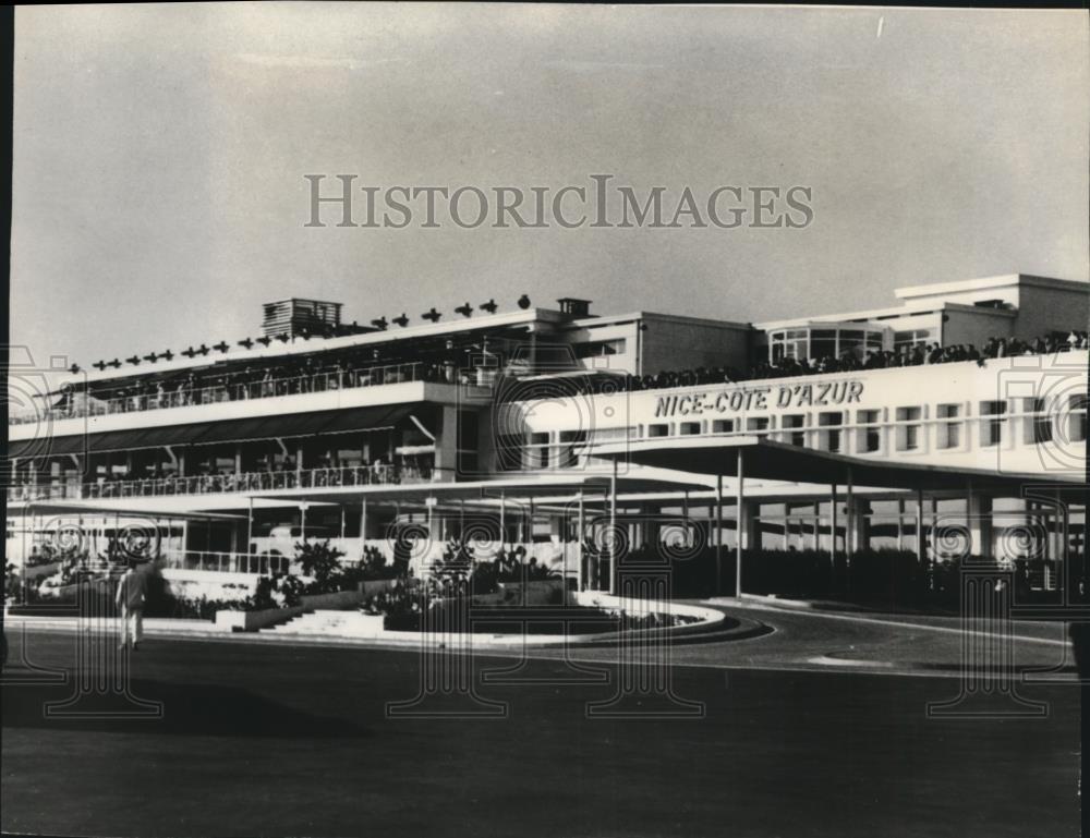 Press Photo Nice Airport where Air France Caravelles arrive and depart - Historic Images