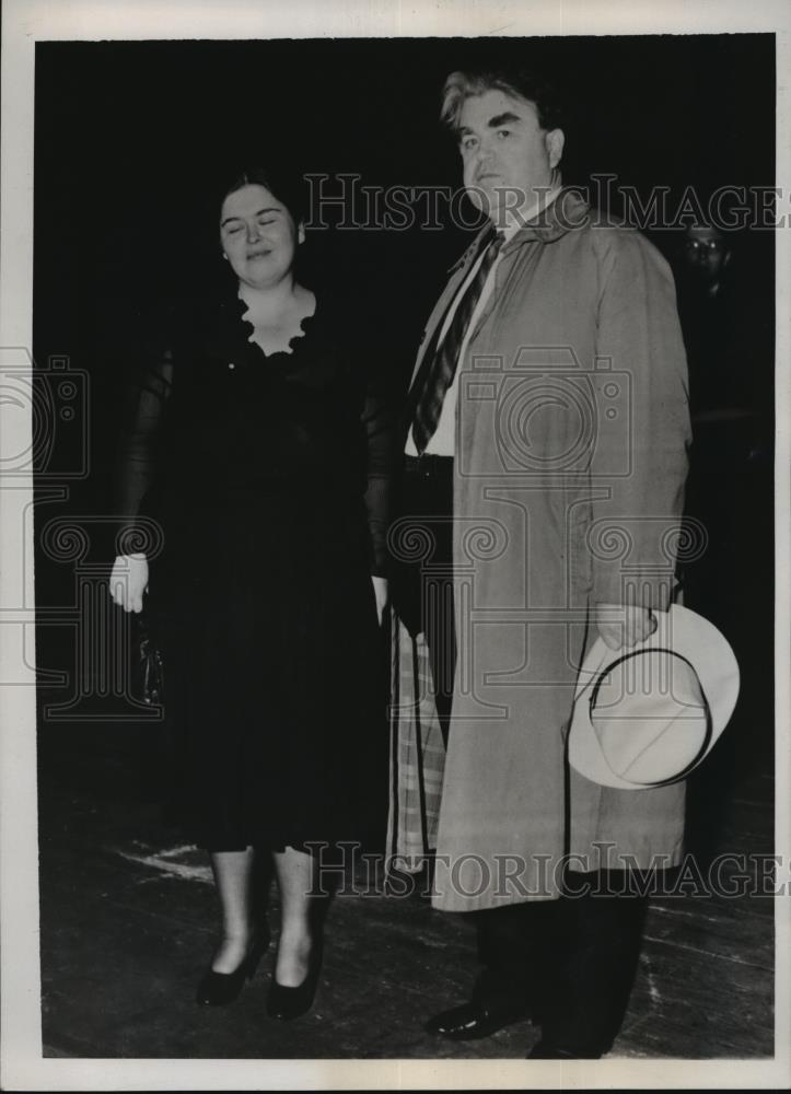 1939 Press Photo New York John L. Lewis &amp; daughter Katherine arrived in NYC - Historic Images