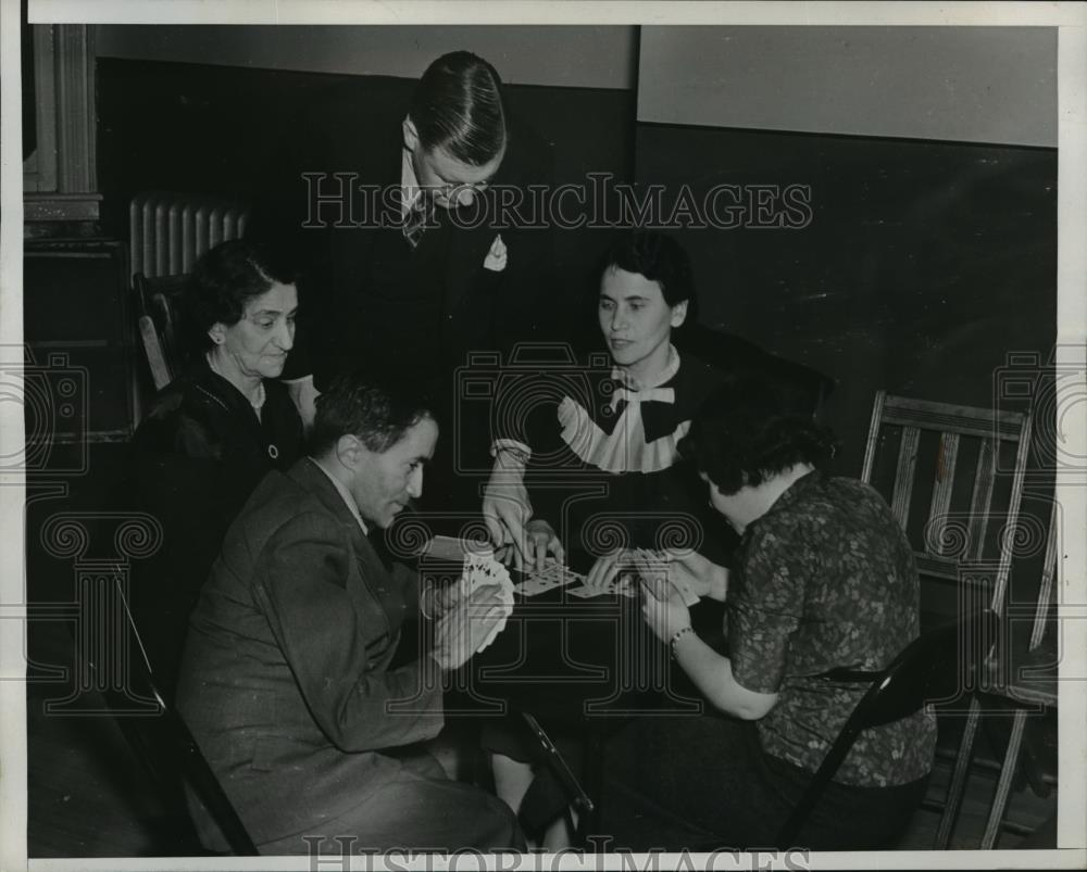 1938 Press Photo New York Sir Derrick with blind players NYC - neny09582 - Historic Images