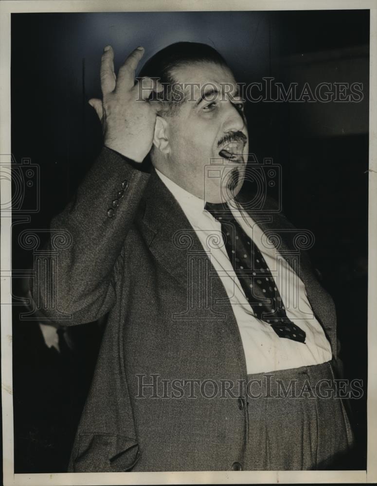 1938 Press Photo New York French Labor leader addresses C.I.O. delegates NYC - Historic Images