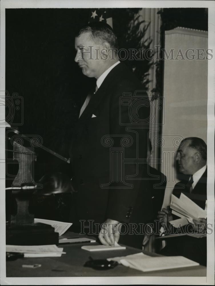 1935 Press Photo New York Joseph B Weaver in Shipping Conference NYC - neny10677 - Historic Images