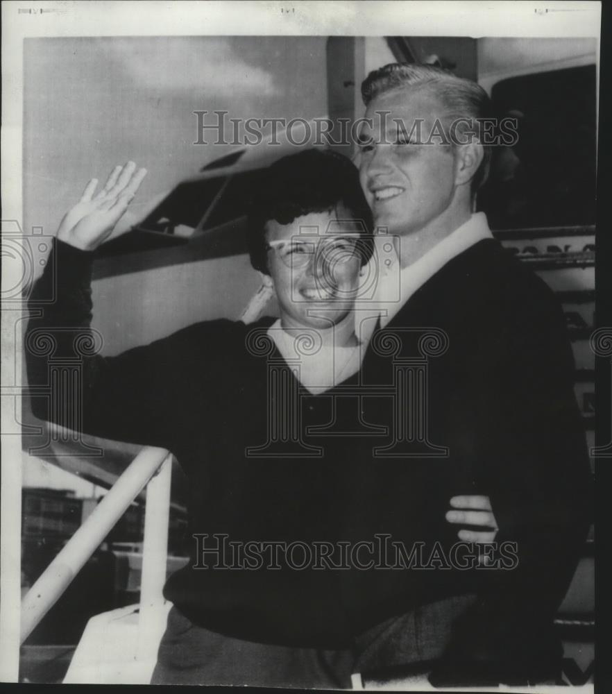 1967 Press Photo Tennis champ, Billie Jean King with her husband, Larry - Historic Images