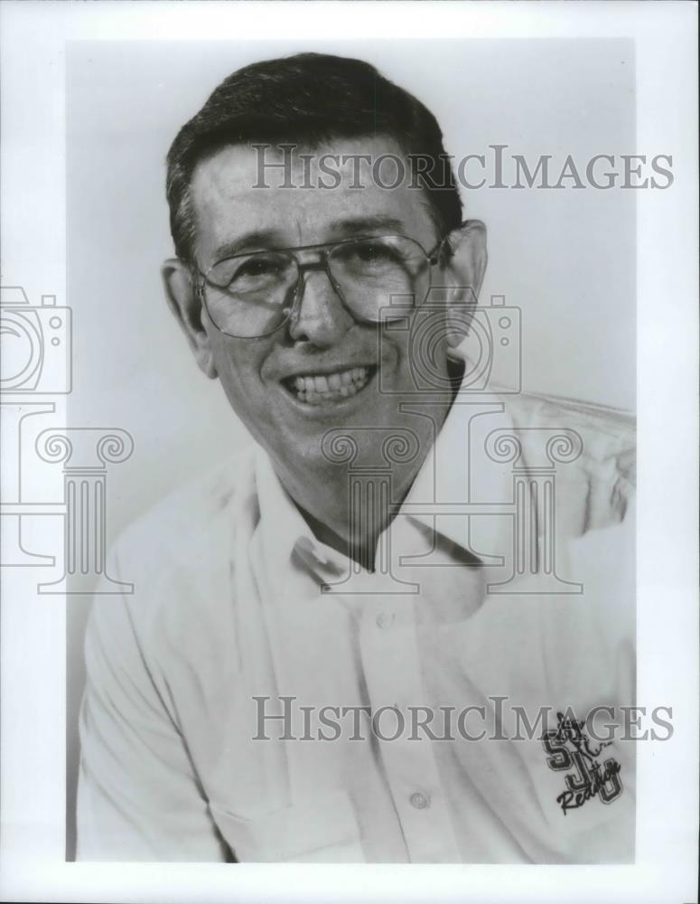 1994 Press Photo St. John&#39;s University basketball coach, Lou Carnesecca - Historic Images