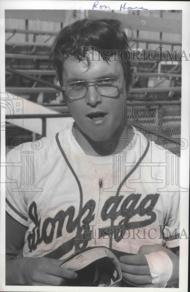 1972 Press Photo Ron Hare-Gonzaga Baseball Player Seen on the Field - sps04054 - Historic Images