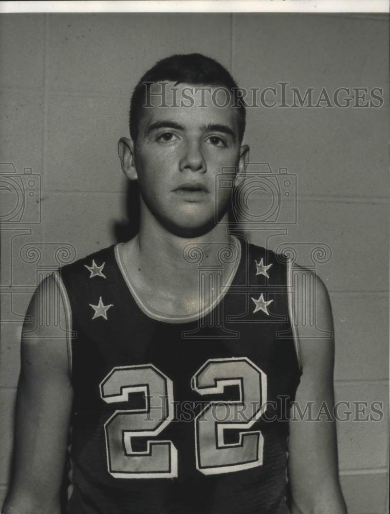 1966 Press Photo Basketball player, Dana Halvorson - sps04085 - Historic Images