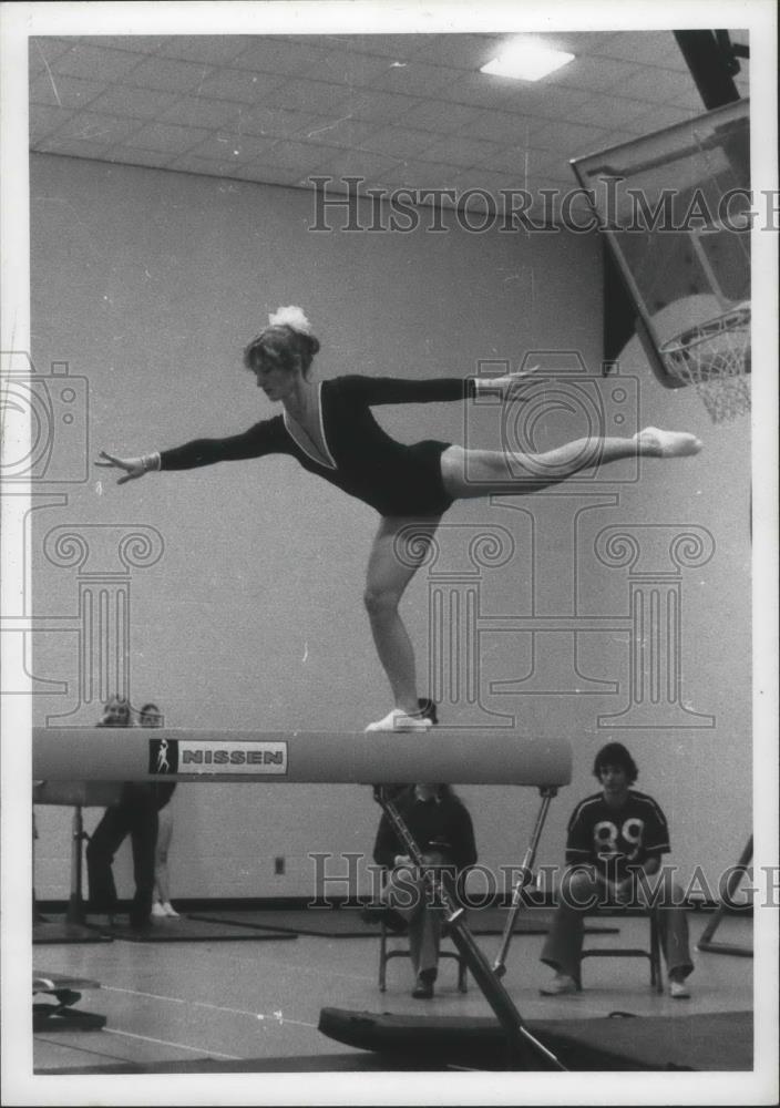 1978 Press Photo Spokane Community College gymnast, Chris Hilborn - sps04155 - Historic Images