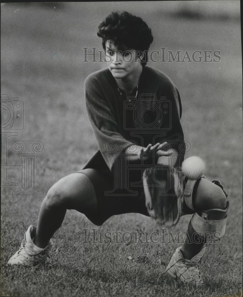 1989 Press Photo Spokane Centennial Games softball team&#39;s Donnette Hickman - Historic Images