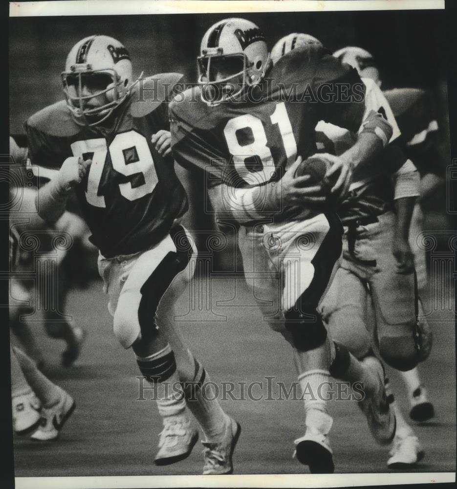 1980 Press Photo Mark Miller and Randy Mendenhall-High School Football Players - Historic Images