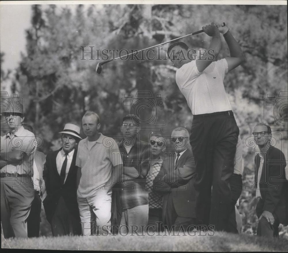 1984 Press Photo Rod Funseth-Northwest Open Golf Tournament Winner Drives - Historic Images