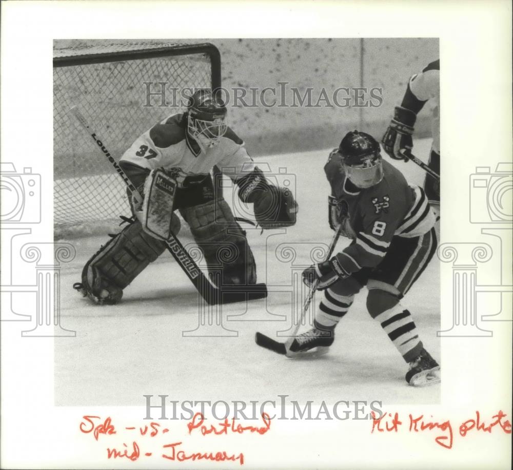 1989 Press Photo Jeff Ferguson-Spokane Chiefs Goalie Holding The Line - sps04468 - Historic Images