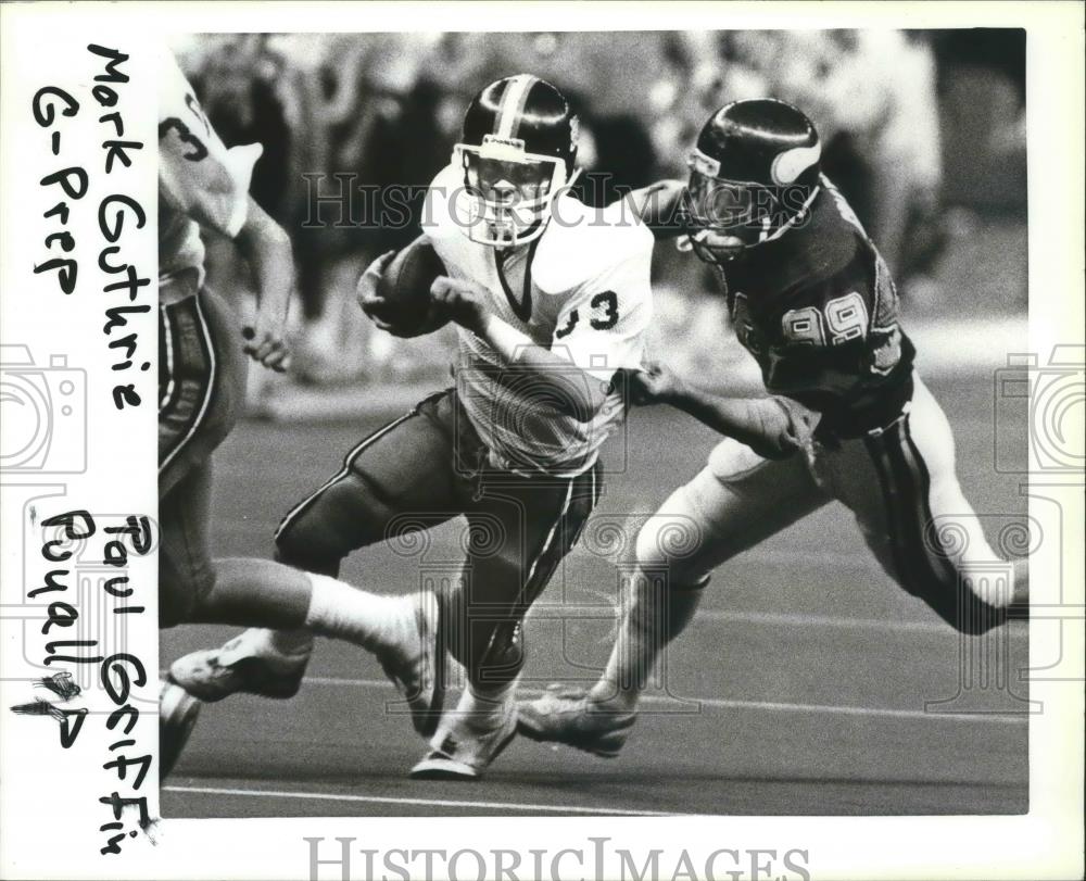 1992 Press Photo Football players Mark Guthrie and Paul Griffin - sps04498 - Historic Images