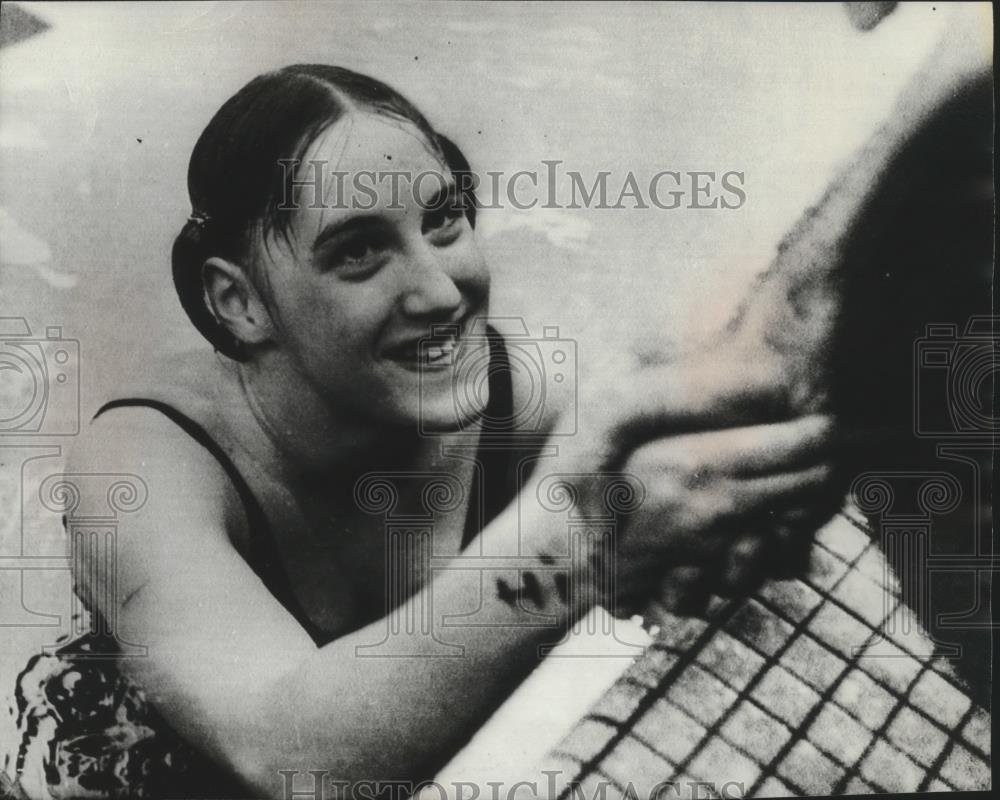 1971 Press Photo Olympic Swimmer Deena Deardurff - sps04672 - Historic Images