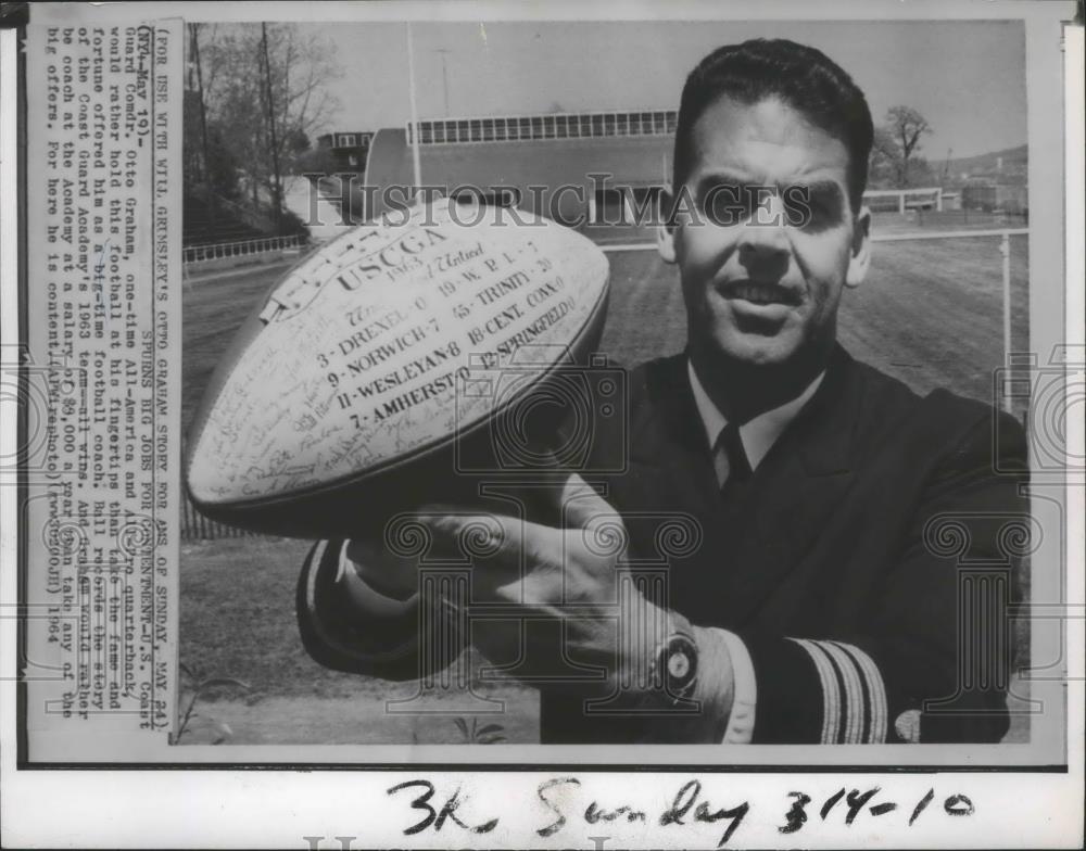 1964 Press Photo Otto Graham-All American and All Pro Football Quarterback - Historic Images