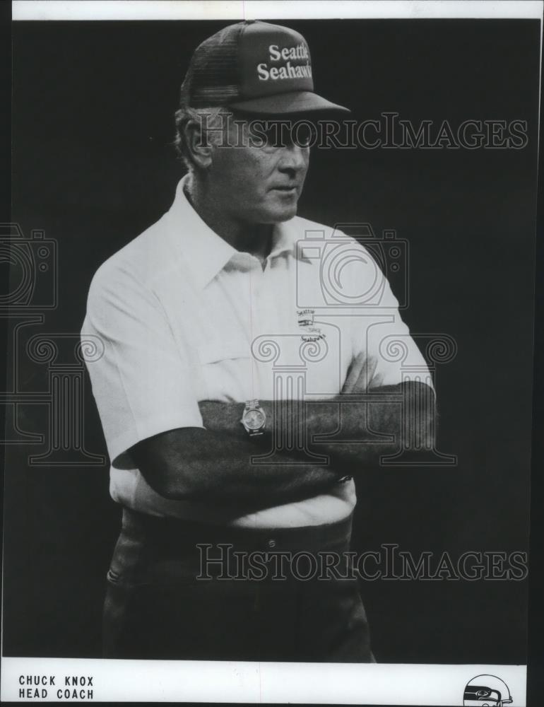 1985 Press Photo Chuck Knox-Seattle Seahawks Head Football Coach Crosses Arms - Historic Images