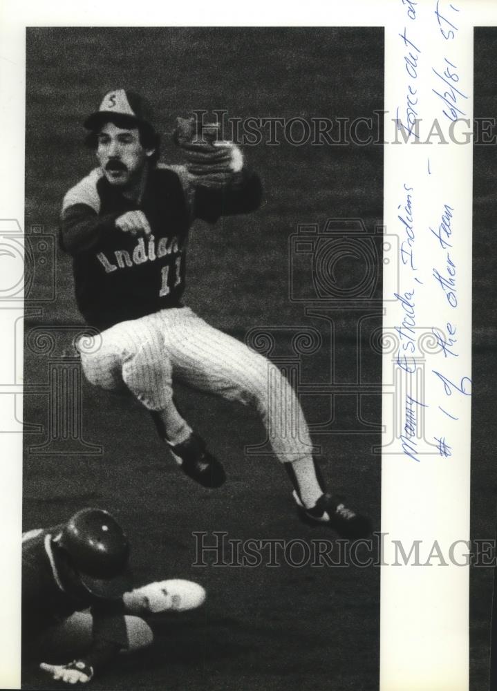 1981 Press Photo Spokane Indians baseball player, Manny Estrada, in action - Historic Images