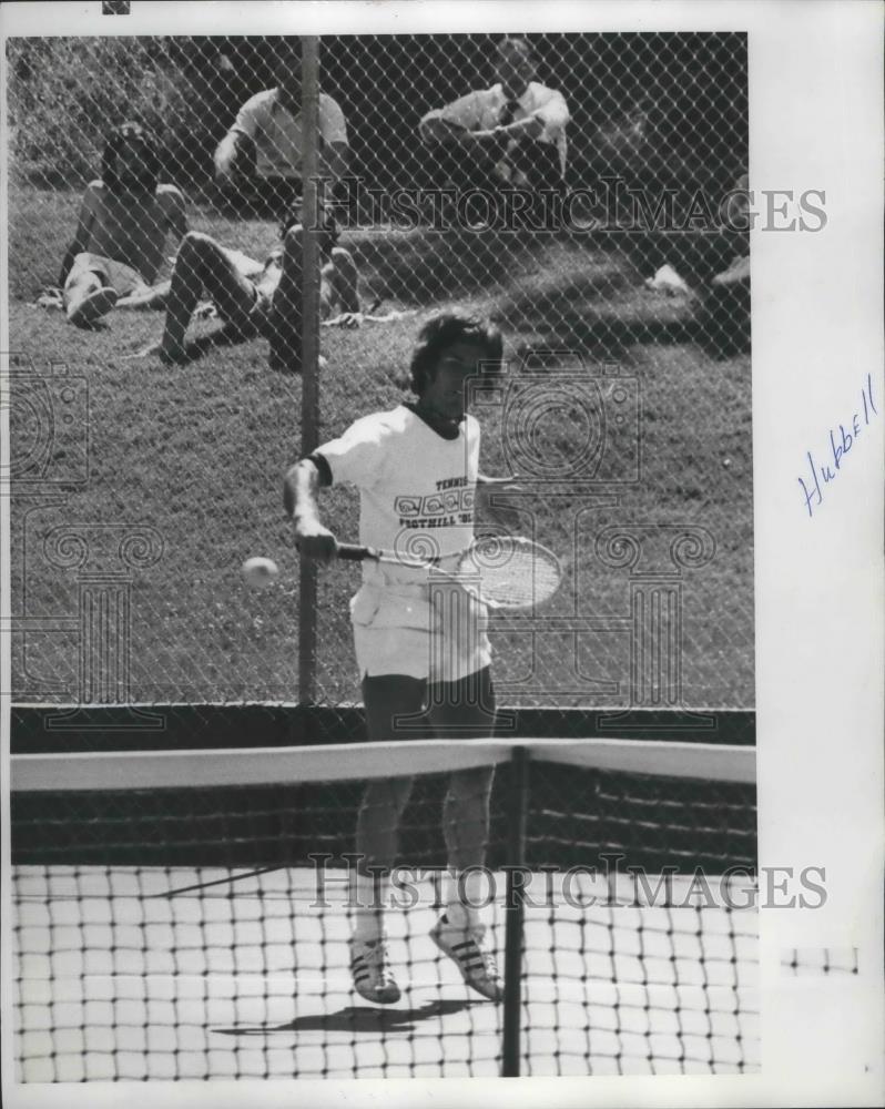 1975 Press Photo Tennis player Hubbell - sps05086 - Historic Images