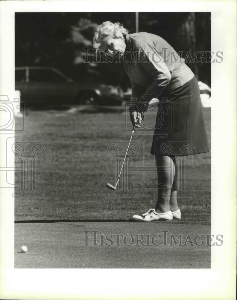 1985 Press Photo Golfer Betty Jean "B.J." Hulteng - sps05106 - Historic Images