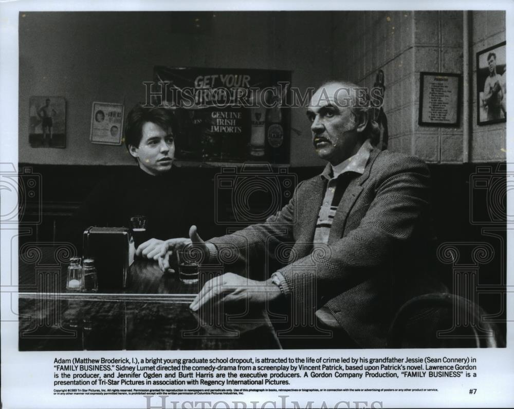 1989 Press Photo Matthew Broderick and Sean Connery star in Family Business. - Historic Images