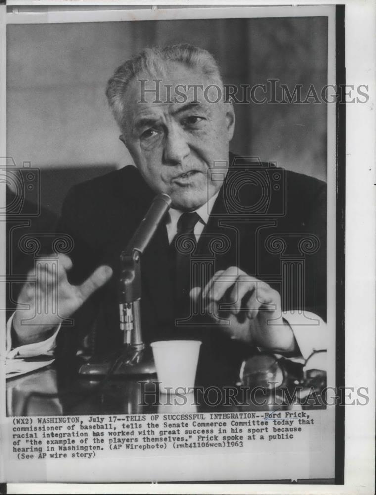 1963 Press Photo Ford Frick, commissioner of baseball talks to Senate Commerce - Historic Images