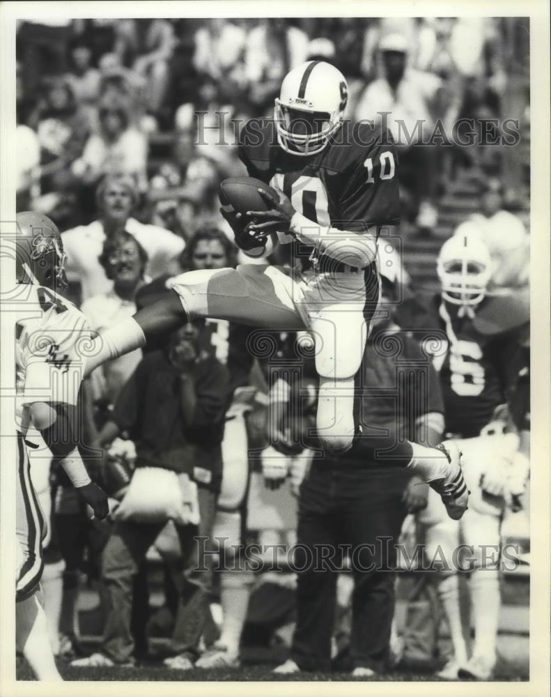 1982 Press Photo Stanford football split end, Emile Harry - sps05339 - Historic Images