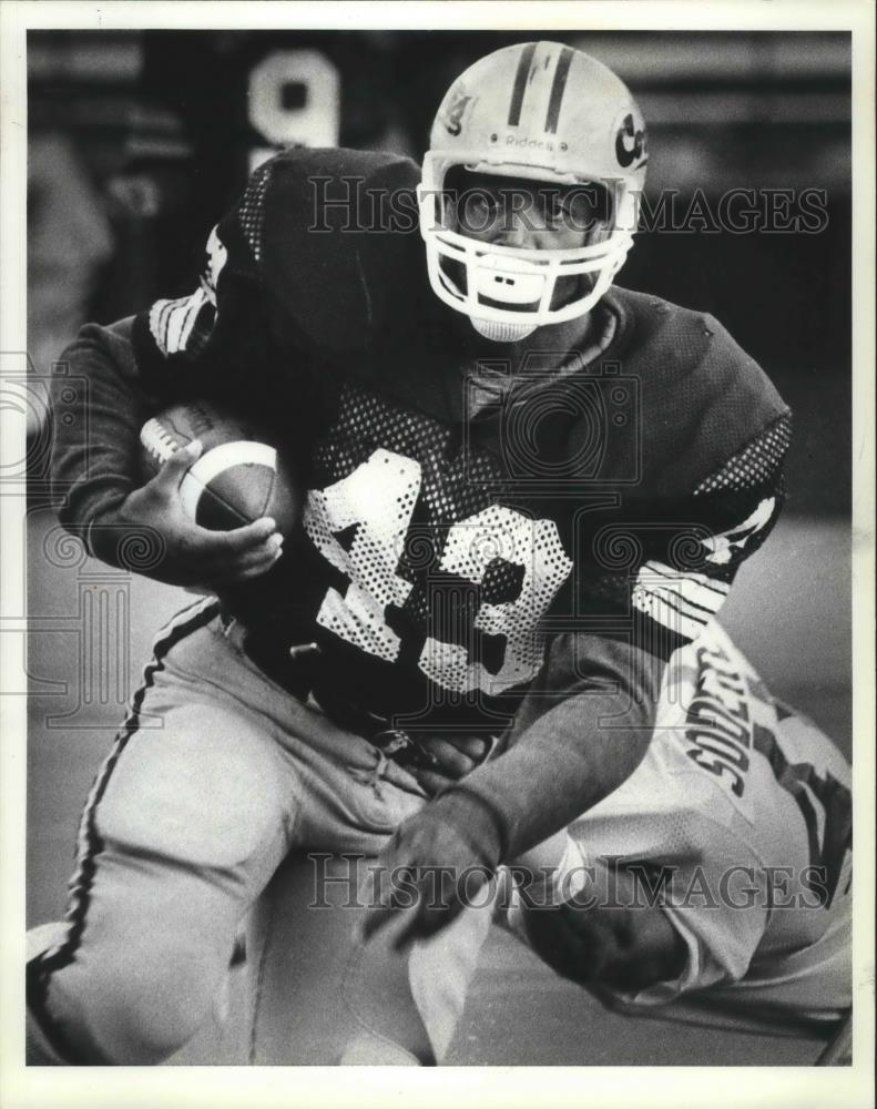 1982 Press Photo Washington State Cougars football player, Tim Harris - sps05342 - Historic Images