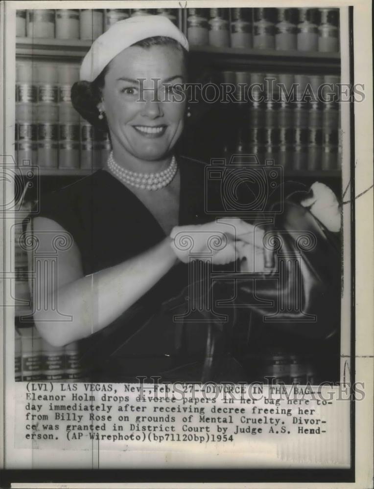 1954 Press Photo Olympic swimming medalist, Eleanor Holm, gets divorced - Historic Images