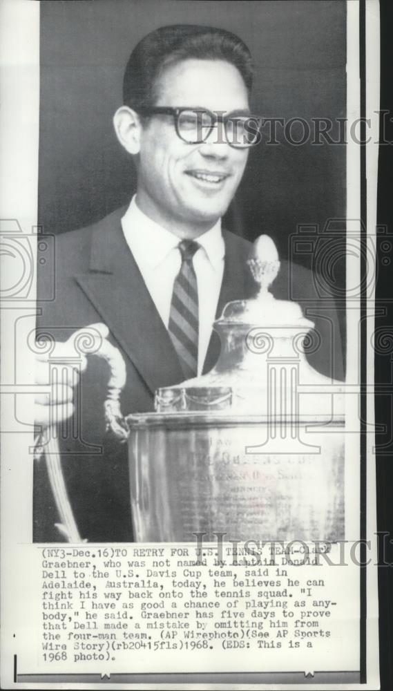 1968 Press Photo Clark Graebner fights his way back on the US tennis team. - Historic Images