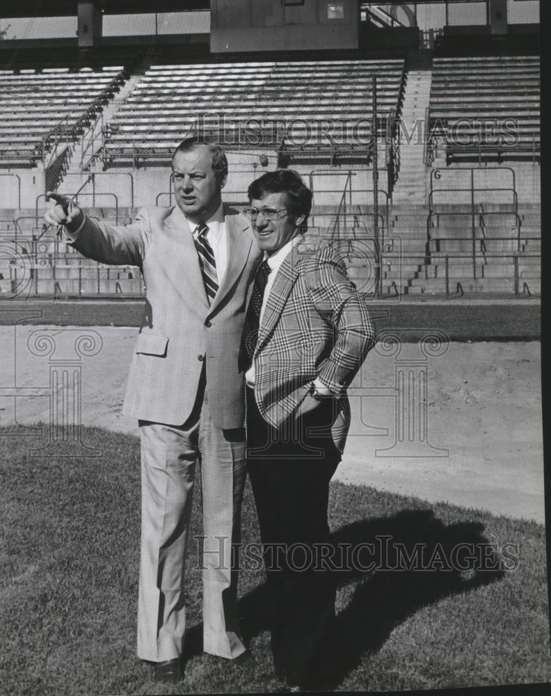 1979 Press Photo Baseball Lou Gorman and Larry Koentopp - sps05456 - Historic Images