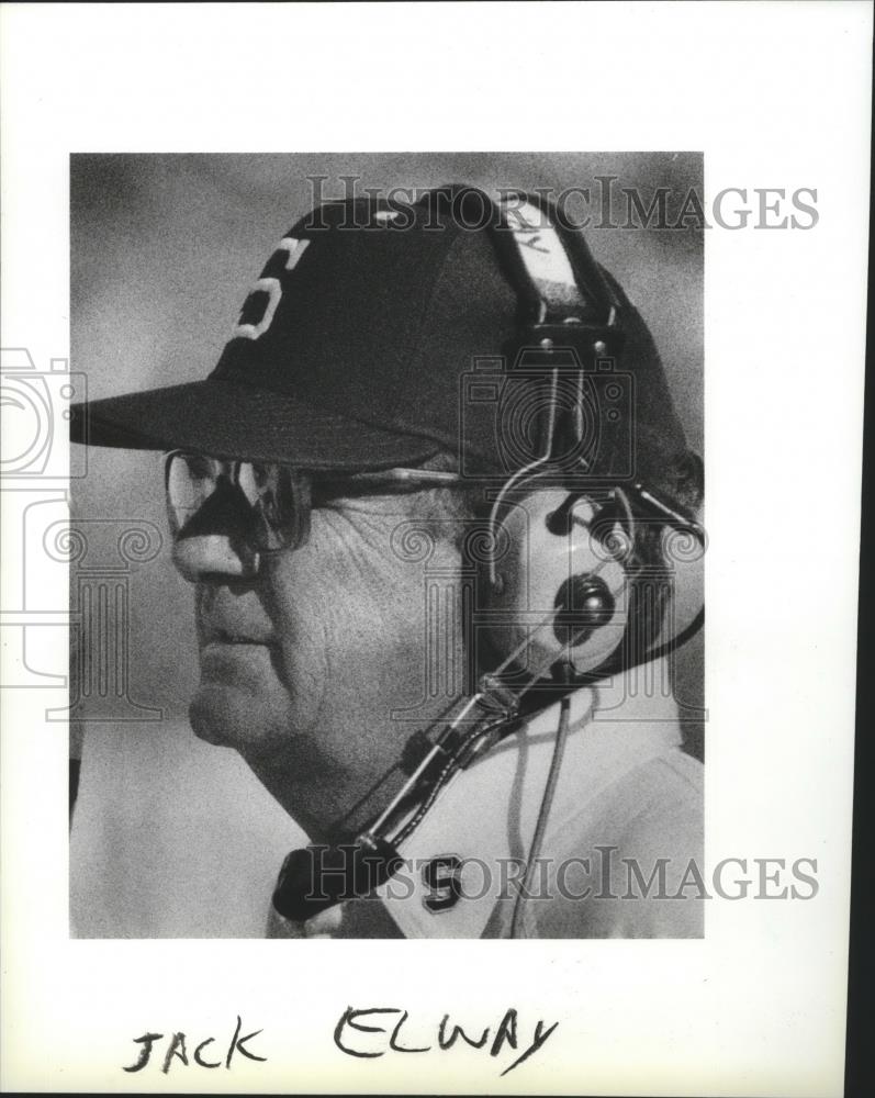 1987 Press Photo Stanford football coach, Jack Elway - sps05498 - Historic Images