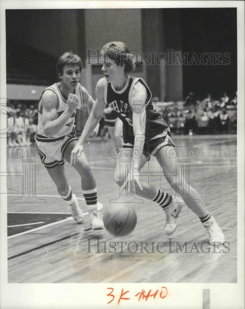 1976 Press Photo Shadle Park&#39;s Dave Henley in basketball action - sps05596 - Historic Images