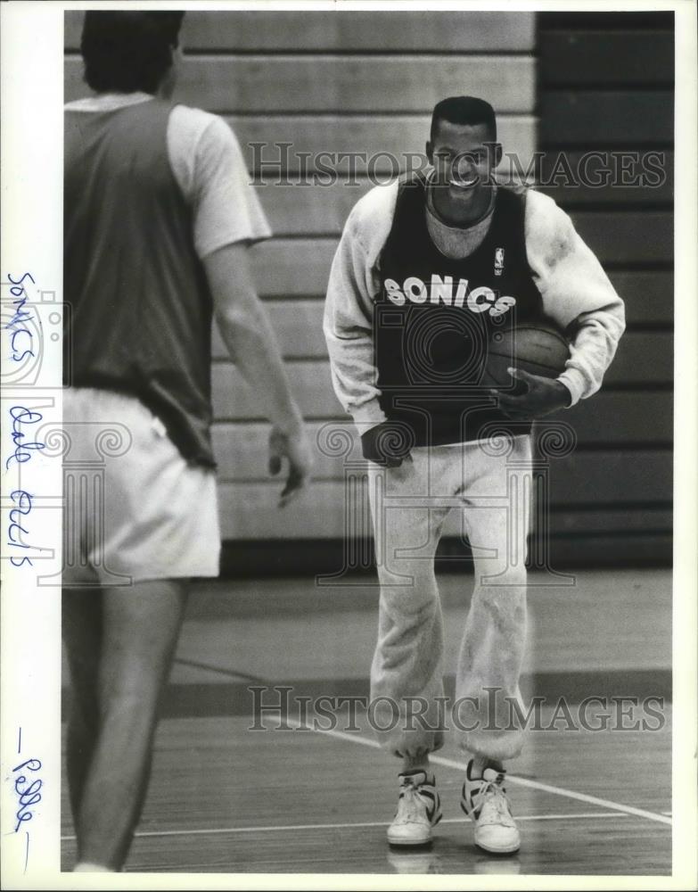 1989 Press Photo Seattle Supersonics basketball player, Dale Ellis - sps05674 - Historic Images