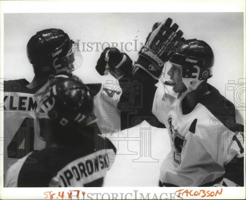 1991 Press Photo Spokane hockey&#39;s Kerry Toporowski, John Klemm, Brent Thurston - Historic Images