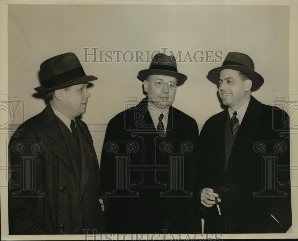 1940 Press Photo New York Head school consuls Paul Windels &amp;  others NYC - Historic Images