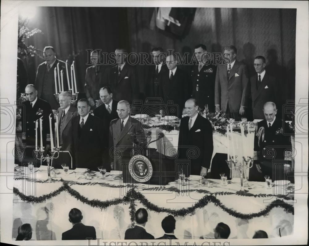 1947 Press Photo NEW YORK TRUMAN ATTENDS ASSOC PRESS LUNCHEON NYC - neny18970 - Historic Images