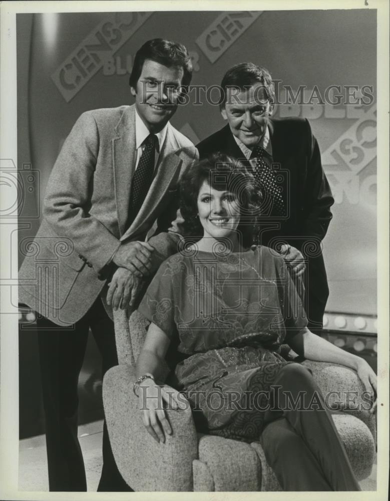 1982 Press Photo Host Dick Clark with special guests Lynn Redgrave, Tony Randall - Historic Images